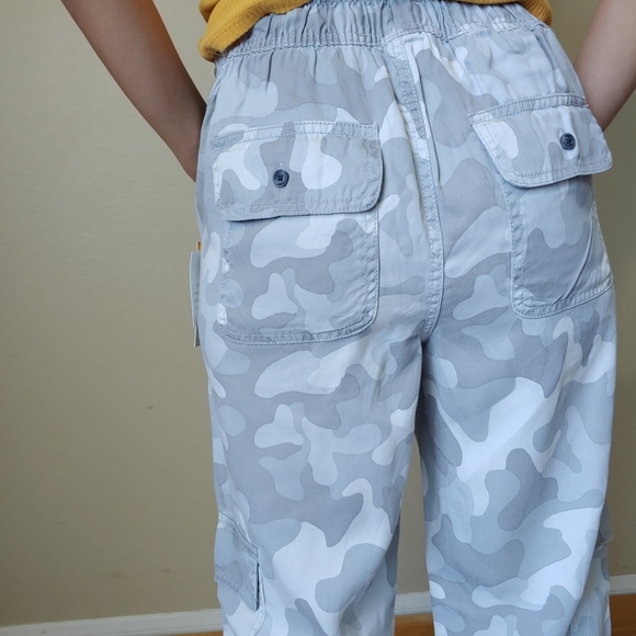 C & C California - Grey 6 pocket cargo pants, elastic waist with drawstring - S - Picture 5 of 10